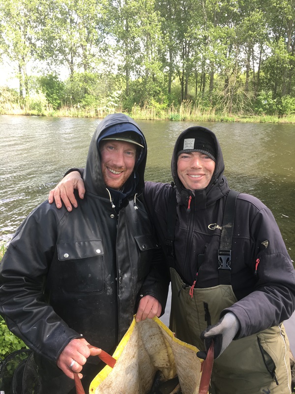 Roger Dekeers en Michiel Aangeenbrug winnaars van de koppelwedstrijd.