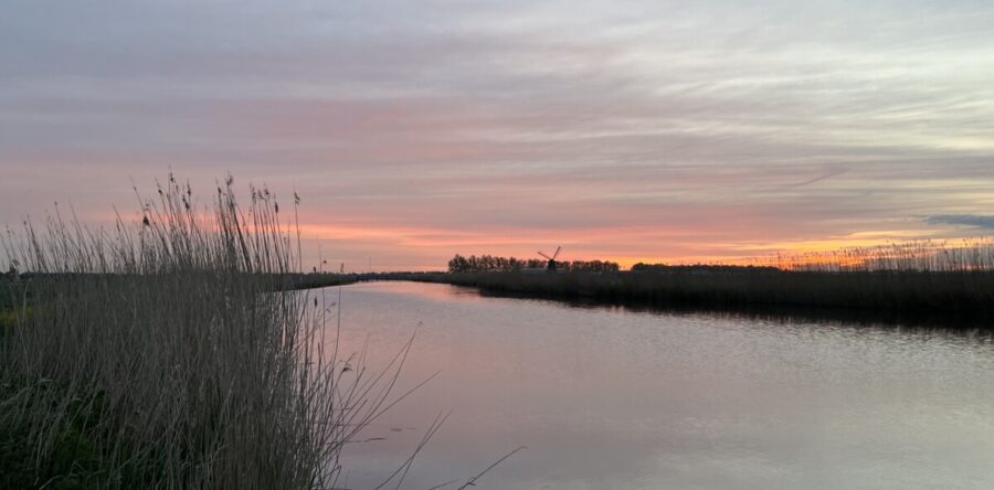 Lies de Kok winnaar in de Buiten-Giessen bij de Jupiterflat. H.veld-Gissendam